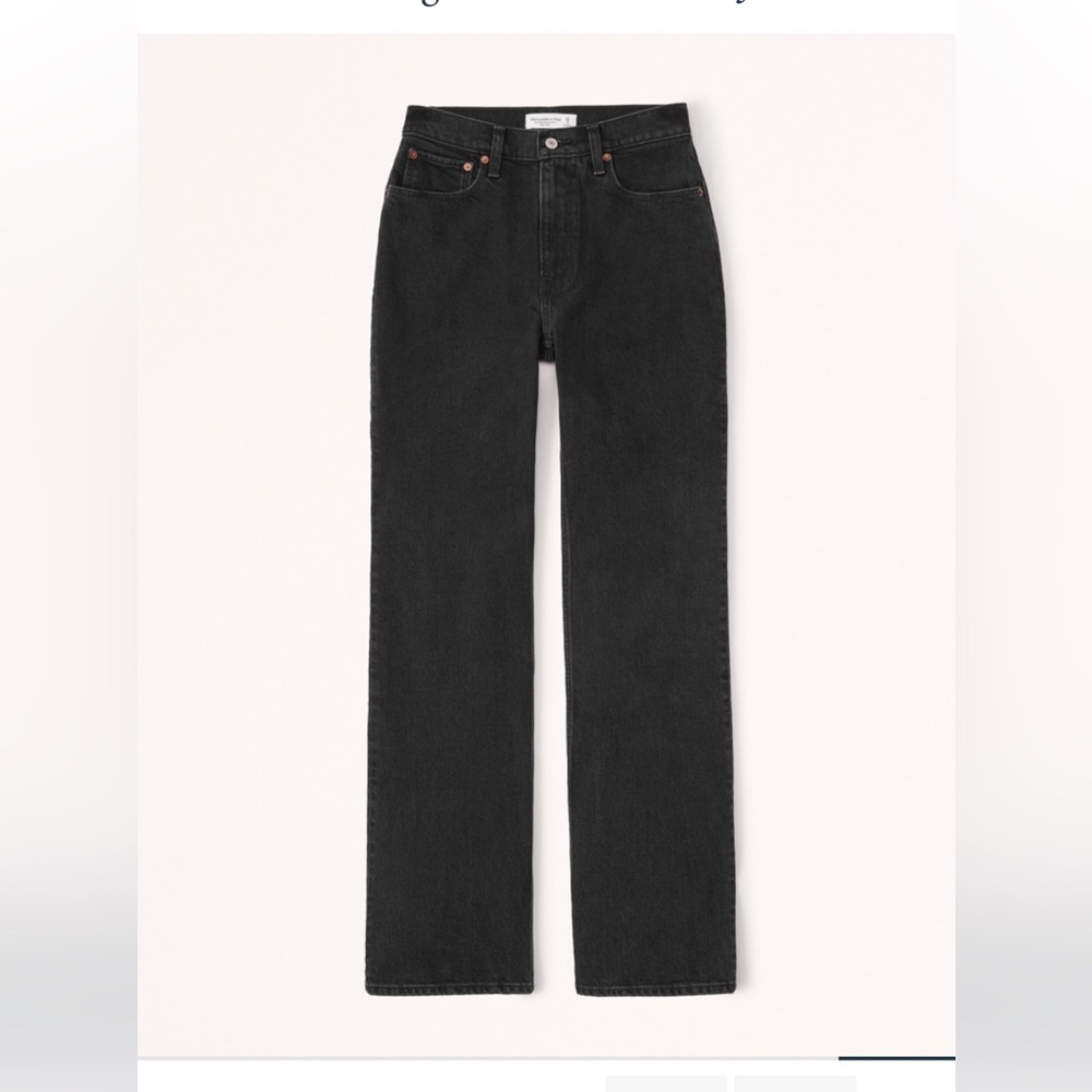 Abercrombie & Fitch Curve Love 90’s Relaxed Jeans in Black